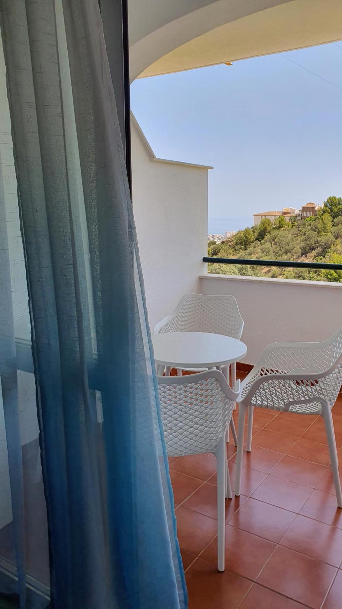 Benalmarina Sea View Apartments Benalmádena Exteriör bild